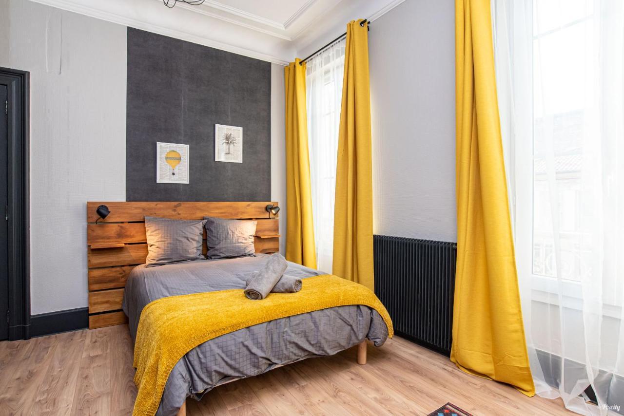Appartements Scaliger Wifi Proche Gare 阿让 外观 照片