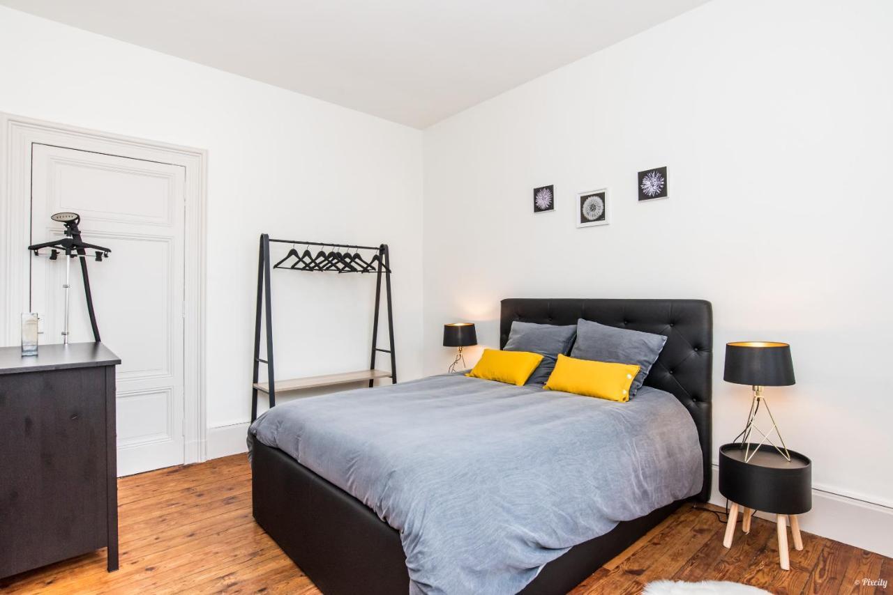 Appartements Scaliger Wifi Proche Gare 阿让 外观 照片